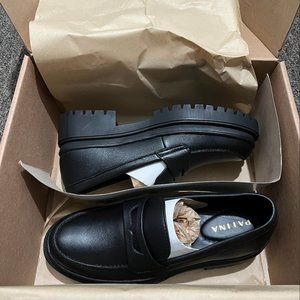 ZOE CHUNKY LOAFER - BLACK